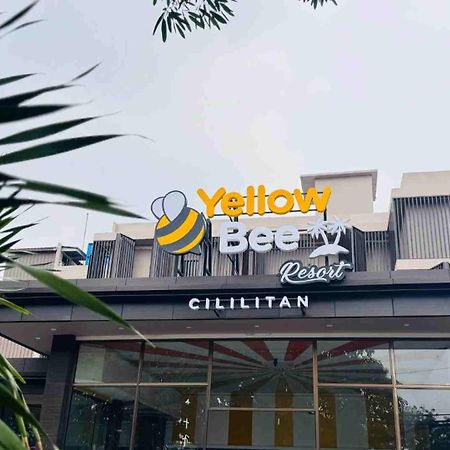 Yellow Bee Resort Cililitan Cakarta Dış mekan fotoğraf