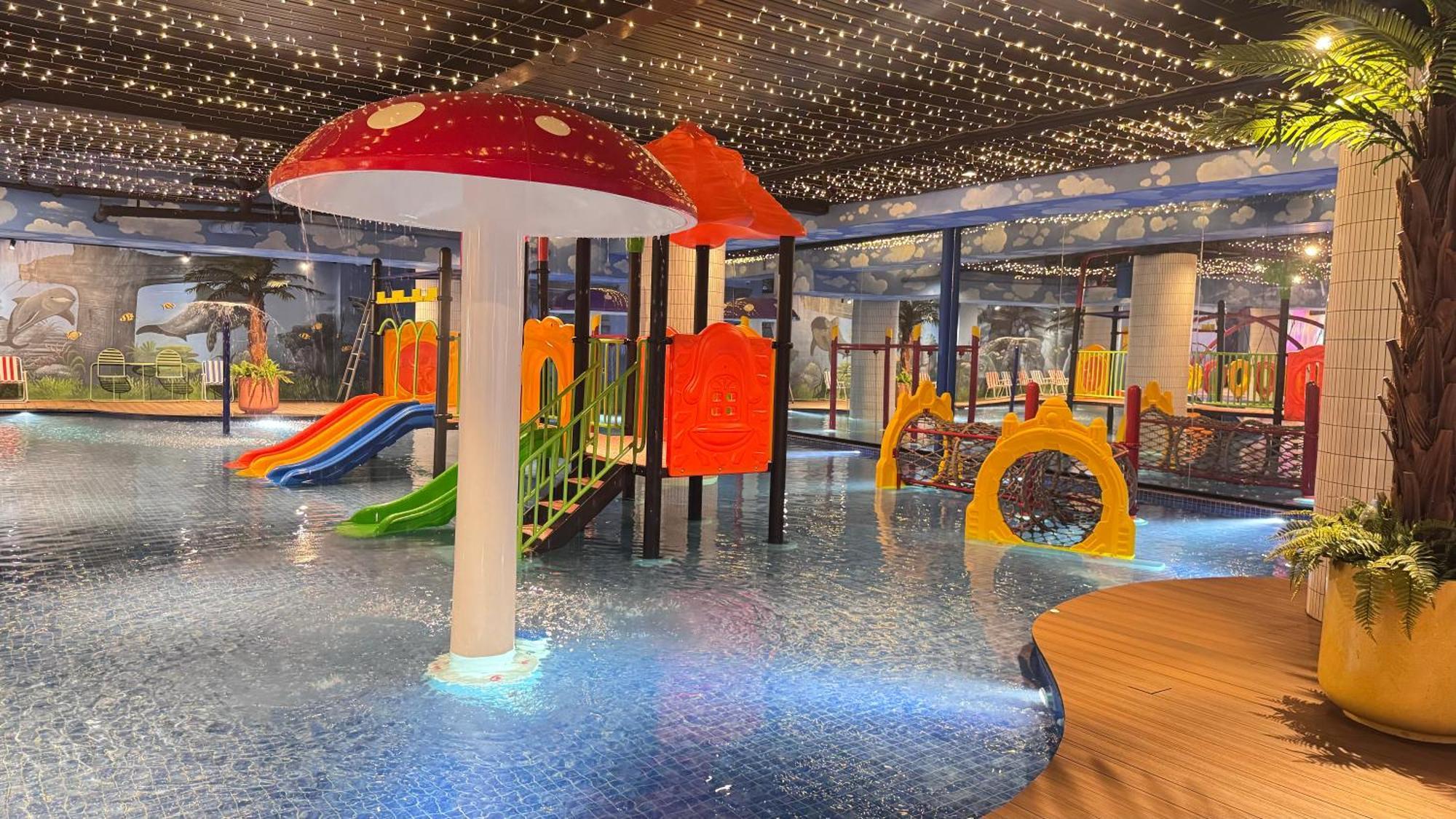 Yellow Bee Resort Cililitan Cakarta Dış mekan fotoğraf