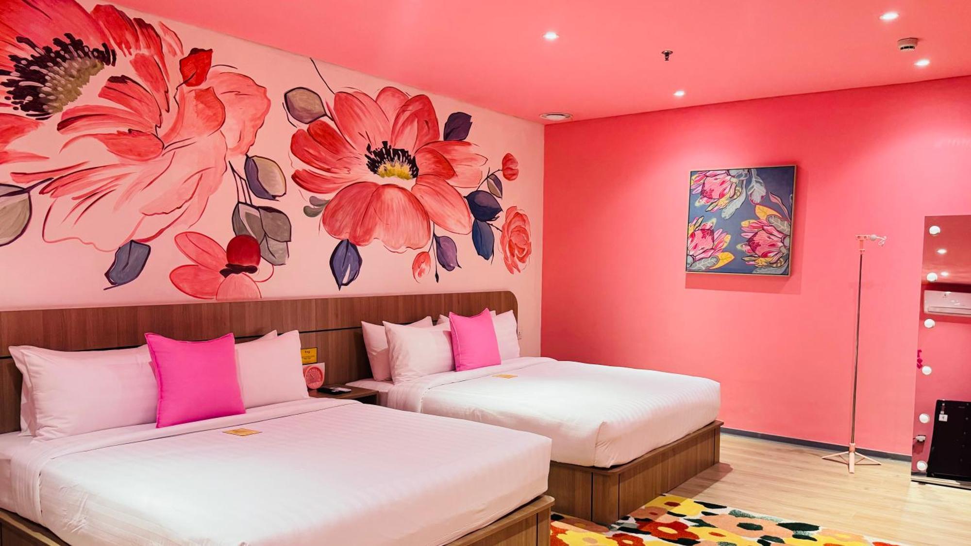 Yellow Bee Resort Cililitan Cakarta Dış mekan fotoğraf